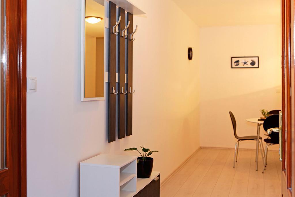 Apartments Park Vela Luka Pokoj fotografie